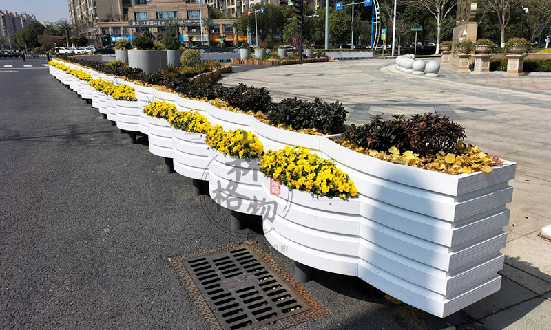 什么是塑木花箱 什么是塑木花箱